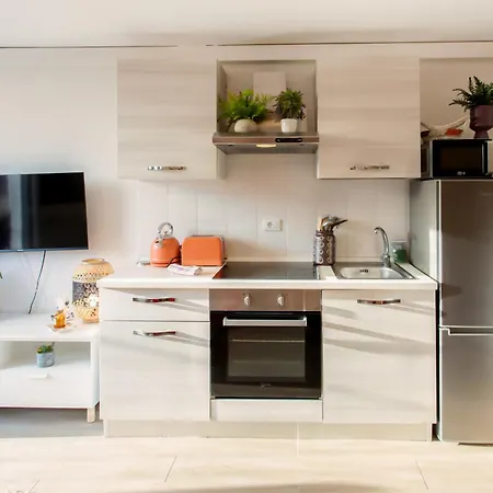 Apartment La Finestra Sul Mare - Happy
